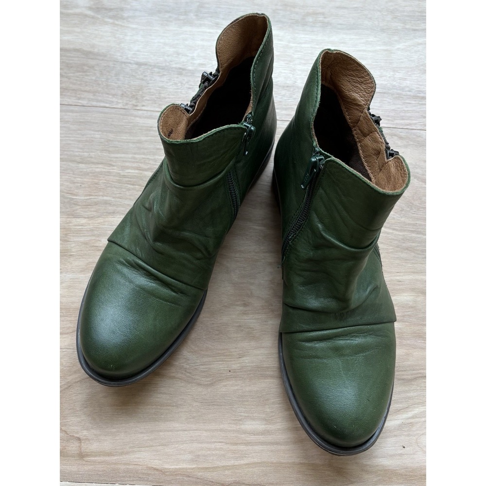 Miz Mooz Logic Rouched Green Leather Ankle Boots Zipper Size 6 Moto Urban Casual - Picture 6 of 9